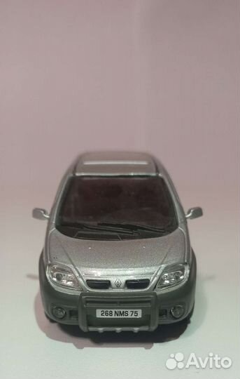 Модель renault RX4