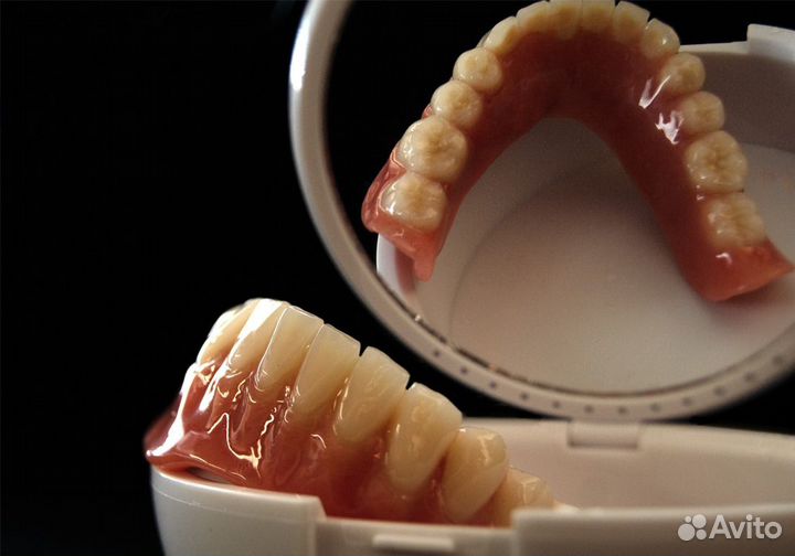 Все виды зуботехнических работ - четко и в срок