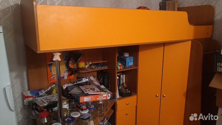 Кровать чердак с письменный столом бу