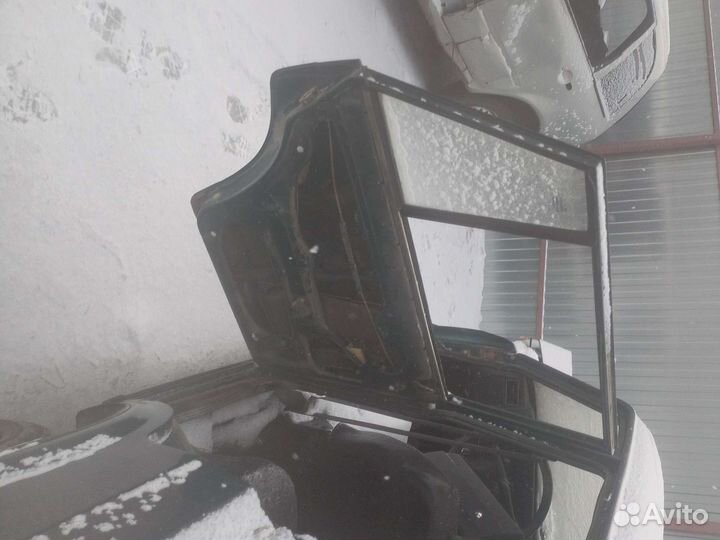 Дверь задняя левая ваз 2104