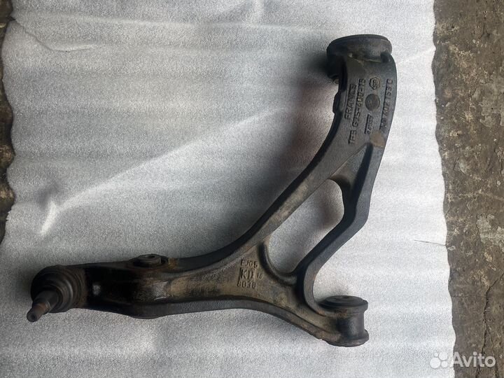 Рычаг передний левый ауди ку7
