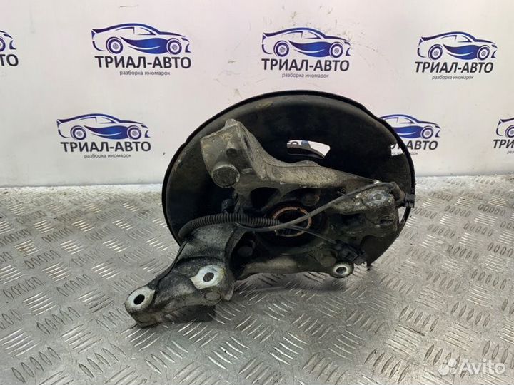 Кулак поворотный передний правый Chevrolet Cruze