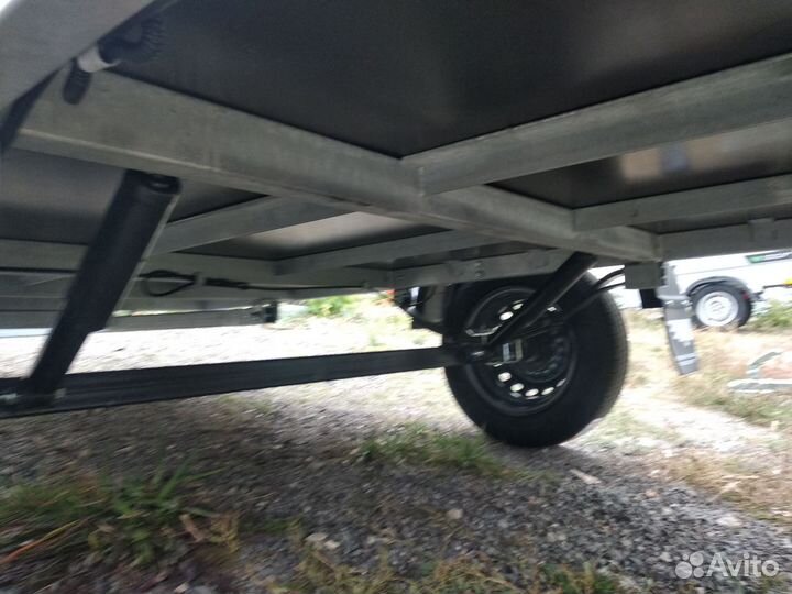 Прицеп легковой 3,0*1,5 с тентом