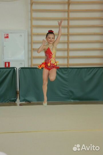 Купальник гимнастический