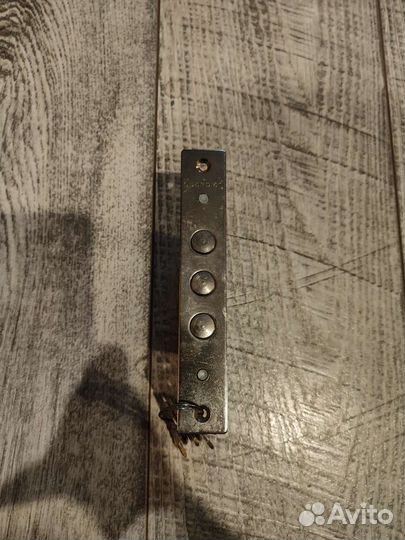 Замок дверной