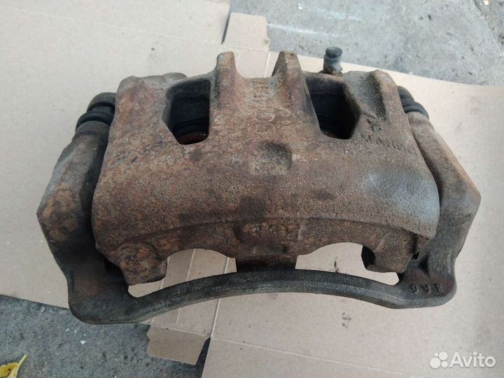 Супрорт передний правый