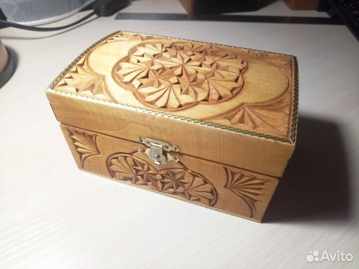 Деревянная шкатулка липа