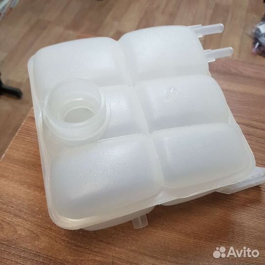 Бачок расширительный Ford Focus 2