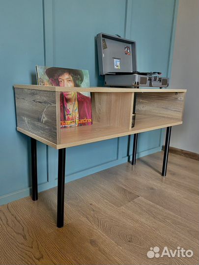 Тумба для винилового проигрывателя и винила