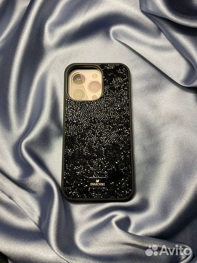 Чехол Swarovski на iPhone
