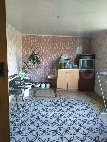 3-к. квартира, 84 м², 1/1 эт.