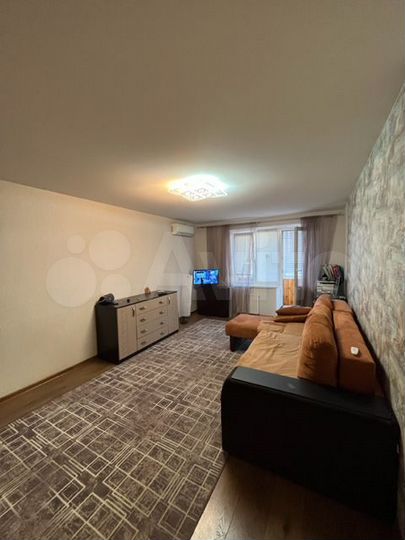 1-к. квартира, 54 м², 3/5 эт.