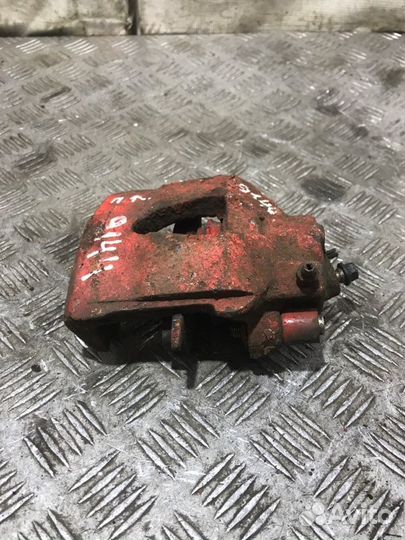 Суппорт тормозной передний левый Volkswagen Golf 4