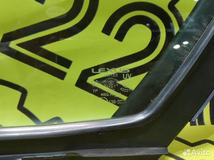 Форточка двери задняя левая Lexus Gs430 UZS190