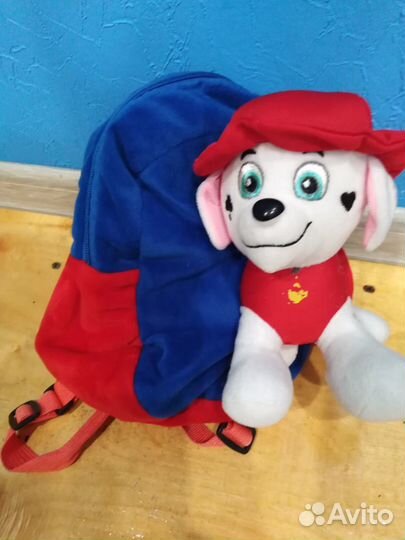 Рюкзак с игрушкой