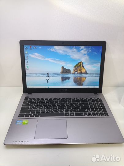 Ноутбук Asus X550C