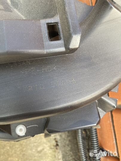 Передняя панель торпедо nissan serena hfc27