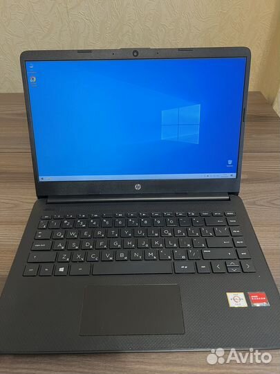 Ноутбук HP 14s-fq0077ur / 8гб / Как новый