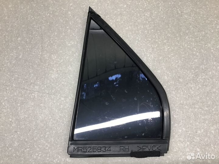 Стекло двери задней правой Mitsubishi Lancer (CS C