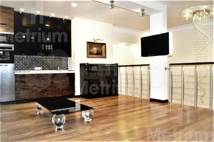 7-к. квартира, 260 м², 37/38 эт.