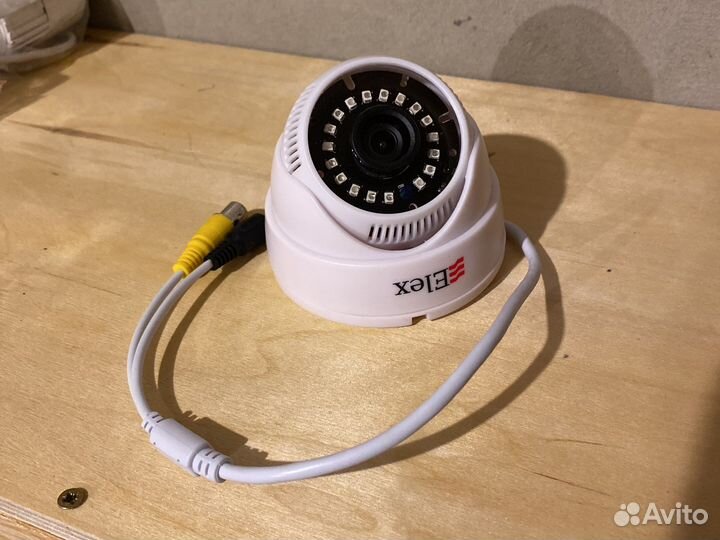 Аналоговая высокой четкости видеокамера AHD 1 Мрх