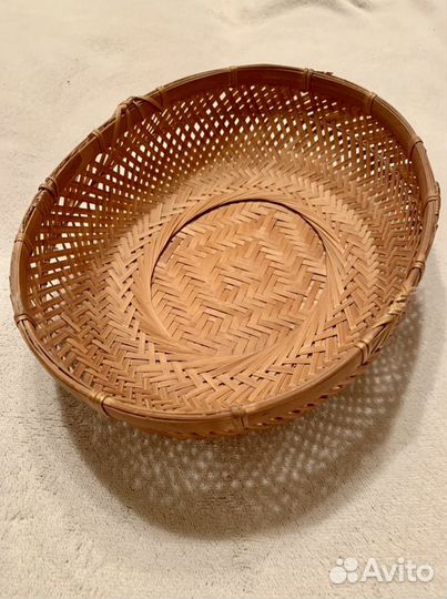 Корзина из ротанга (ручная работа)