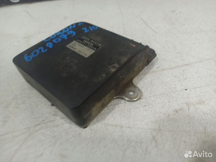 Блок управления зажиганием (коммутатор)