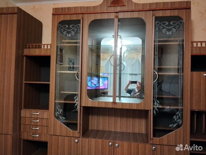 Стенка в гостиную со шкафом