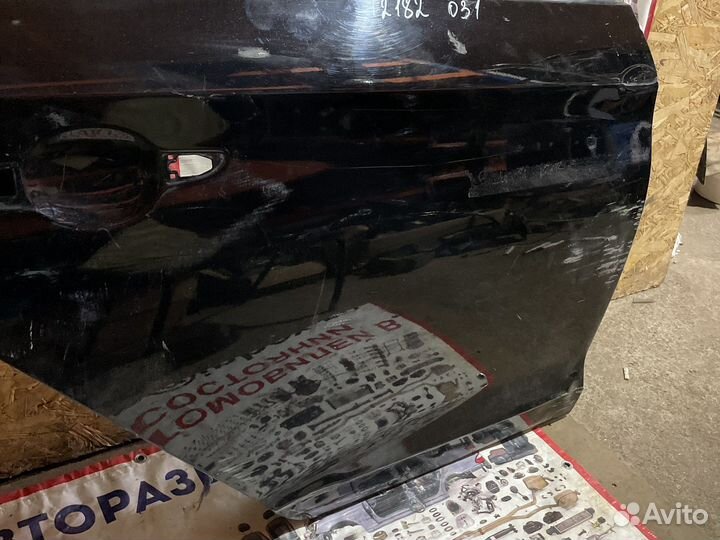 Задняя правая дверь на Hyundai Sonata 2016