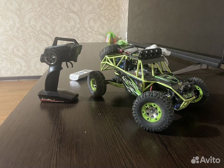 Радиоуправляемая машина 1/12 wltoys