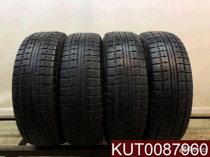 Toyo Winter Tranpath MK4a 195/60 R16 107U