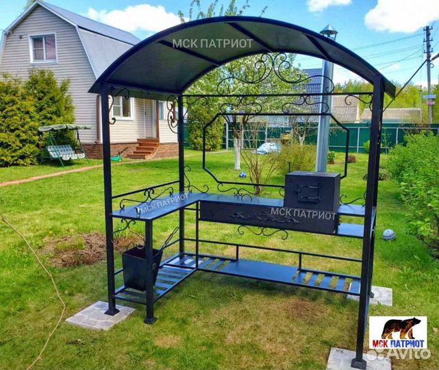 Беседка с мангалом