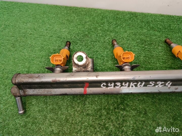 Топливная рампа с форсунками Suzuki SX4 1.6