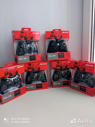 Геймпад, джойстик xbox 360 проводной черный, белый