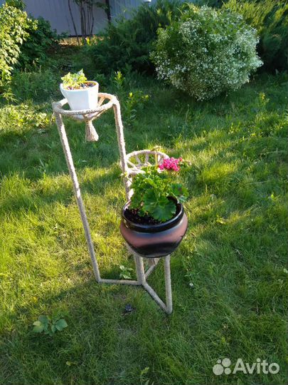 Подставка для цветов