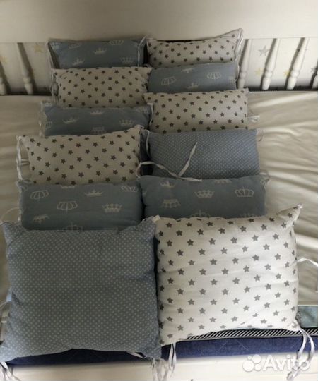 Бортики в детскую кроватку 12 подушек