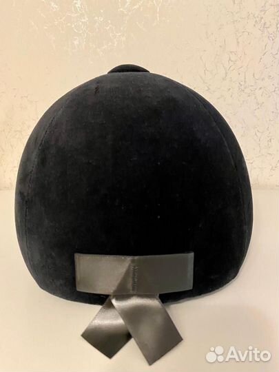 Шлем для конного спорта