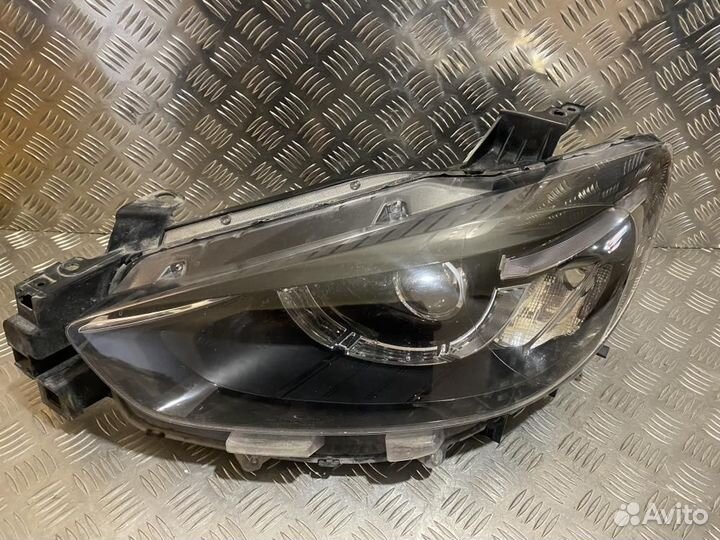 Фара левая Mazda CX-5 KE 2011-2017 KE