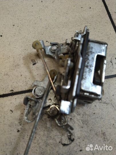 Замок дверной задний левый Daewoo Nexia