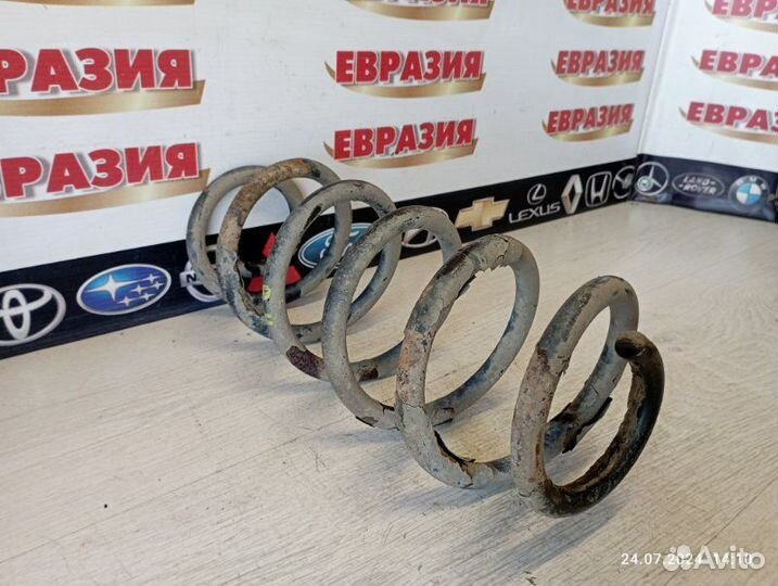 Пружина подвески передняя Audi A4 B5 2000