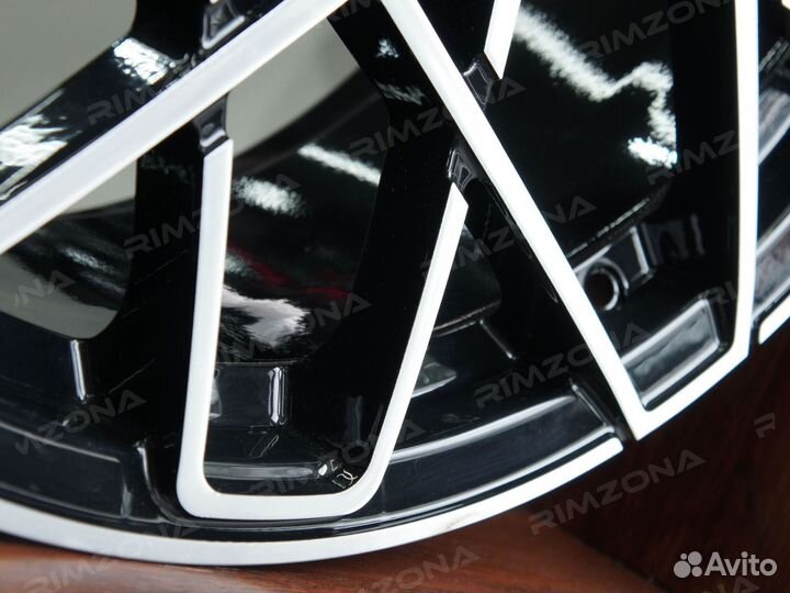 Литые диски R21 на BMW. Арт3347
