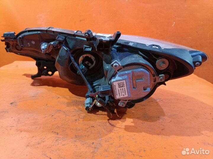 Фары Honda Fit Hybrid GP5