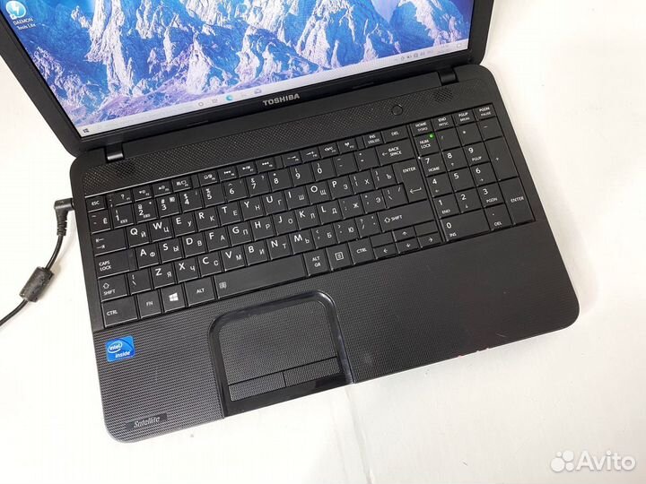 Ноутбук Toshiba Satellite C850