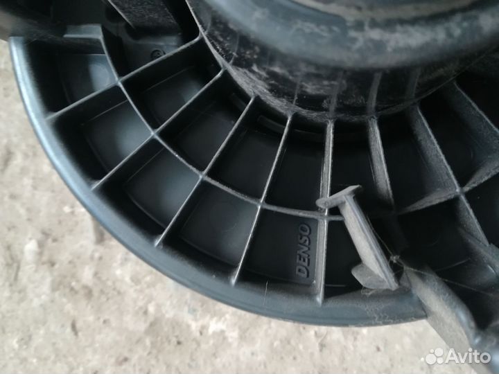 Мотор отопителя Toyota Corolla E150, Auris, RAV 4