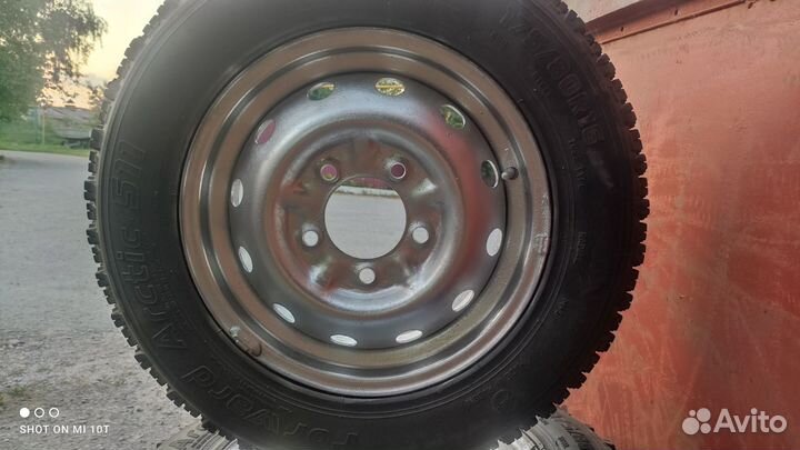 Продам колеса в сборе на ниву