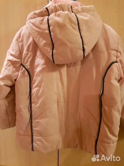 Куртка на девочку 6-8 лет