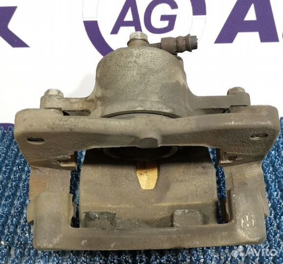 Суппорт Toyota Ractis