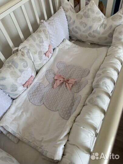 Бортики в кроватку и одеяло-конверт