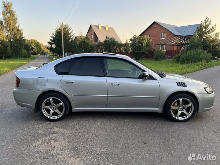 Subaru Legacy 2.0 AT, 2003, 323 000 км