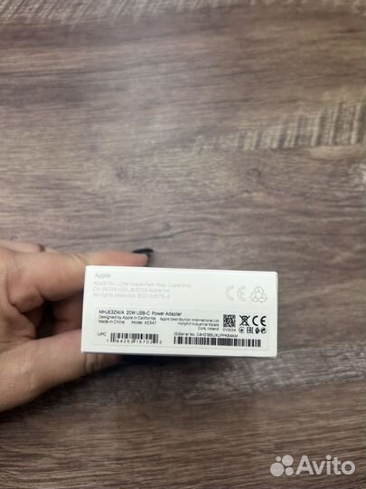 Сетевое зарядное Apple 20W Type-C, 2.2A